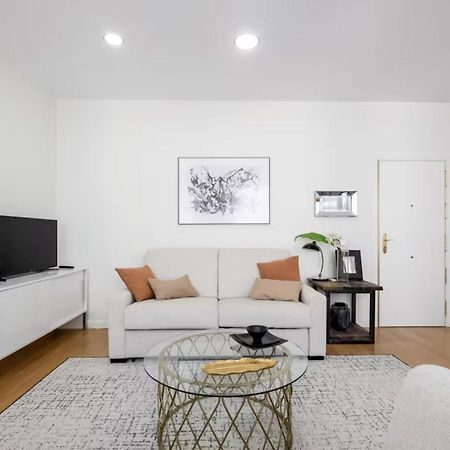 1 Bedroom 1 Bathroom Furnished - Sol - Bright Refurbished - Mintystay Madrid Buitenkant foto