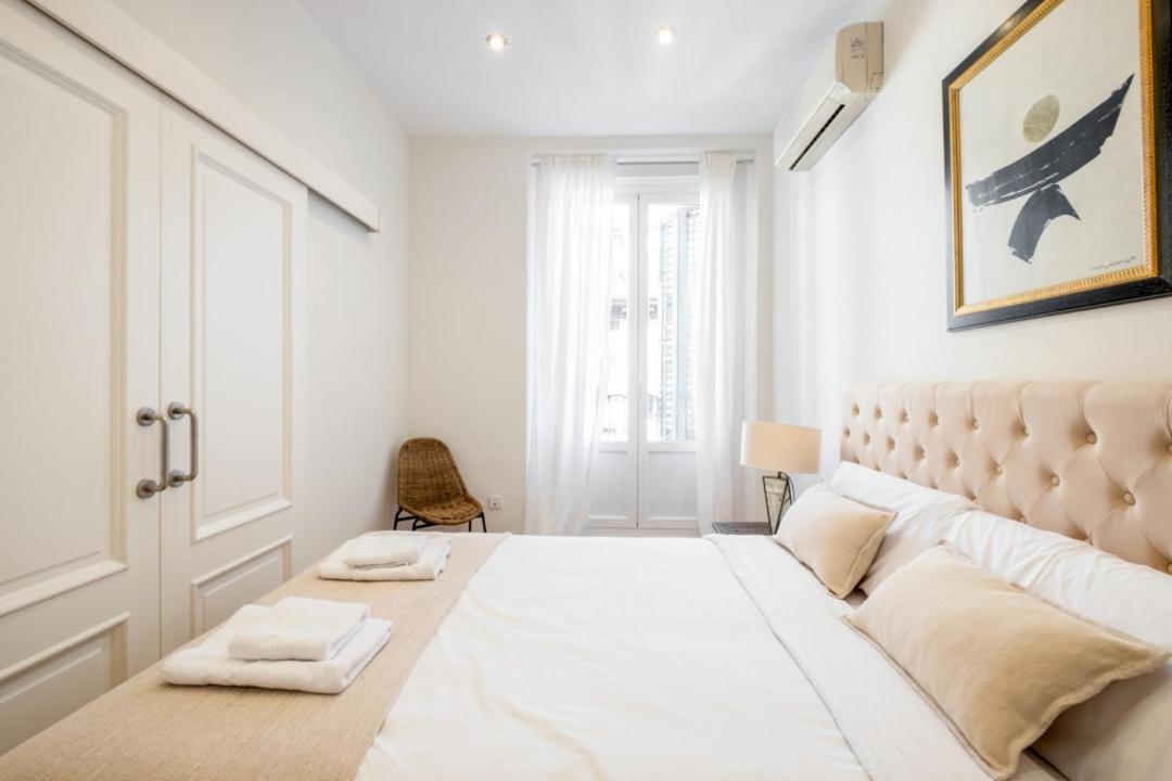 1 Bedroom 1 Bathroom Furnished - Sol - Bright Refurbished - Mintystay Madrid Buitenkant foto