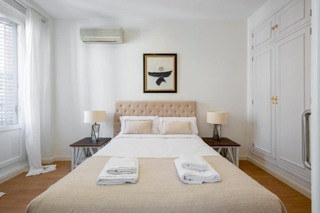 1 Bedroom 1 Bathroom Furnished - Sol - Bright Refurbished - Mintystay Madrid Buitenkant foto